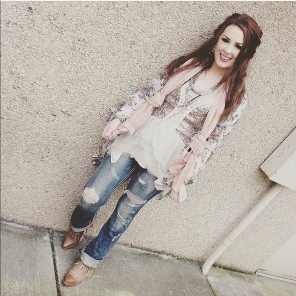 🔥flash sale! GIMMICKS pieced SEQUIN TANK TOP - Picture 2 of 6